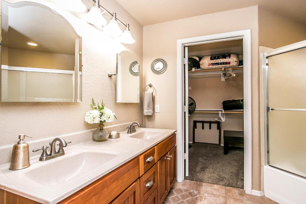 Private Resort Community -- ½ Mile Walk To Hiking & Biking At N. Mtn. Preserve! Phoenix Exteriér fotografie