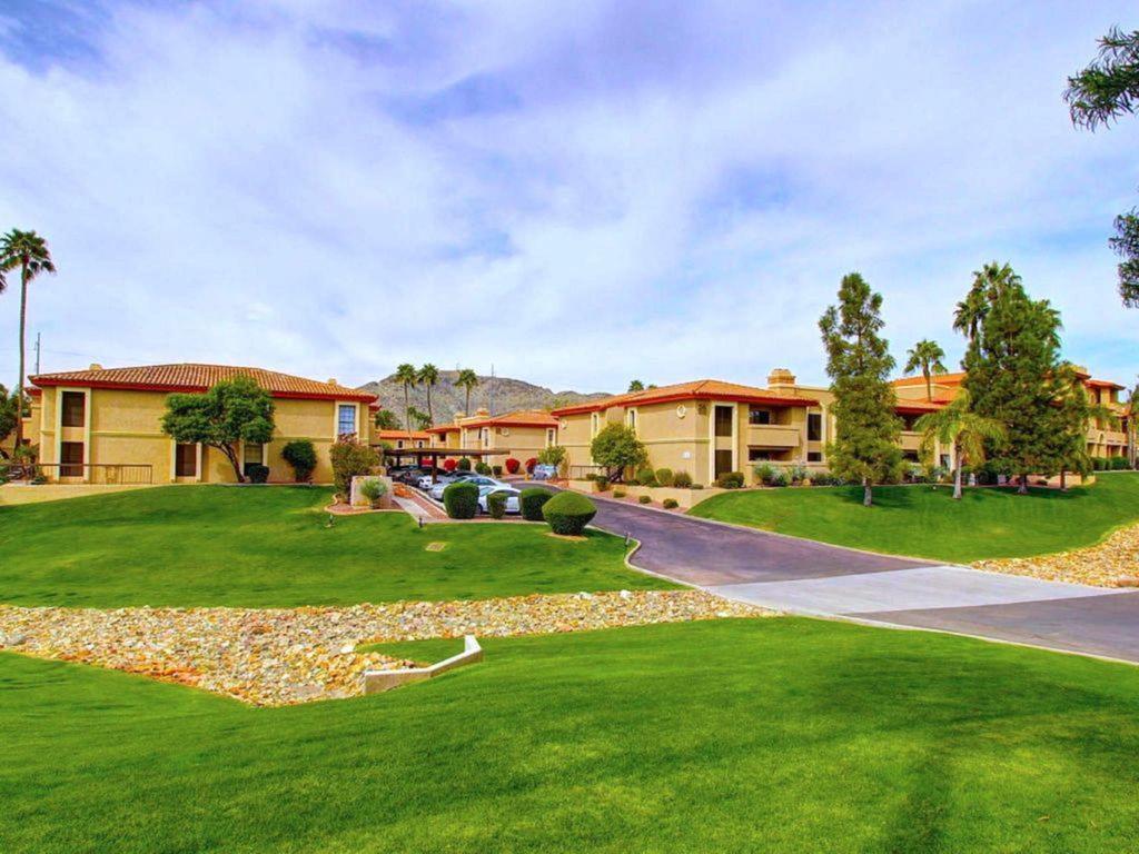 Private Resort Community -- ½ Mile Walk To Hiking & Biking At N. Mtn. Preserve! Phoenix Exteriér fotografie