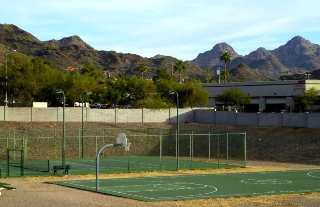 Private Resort Community -- ½ Mile Walk To Hiking & Biking At N. Mtn. Preserve! Phoenix Exteriér fotografie